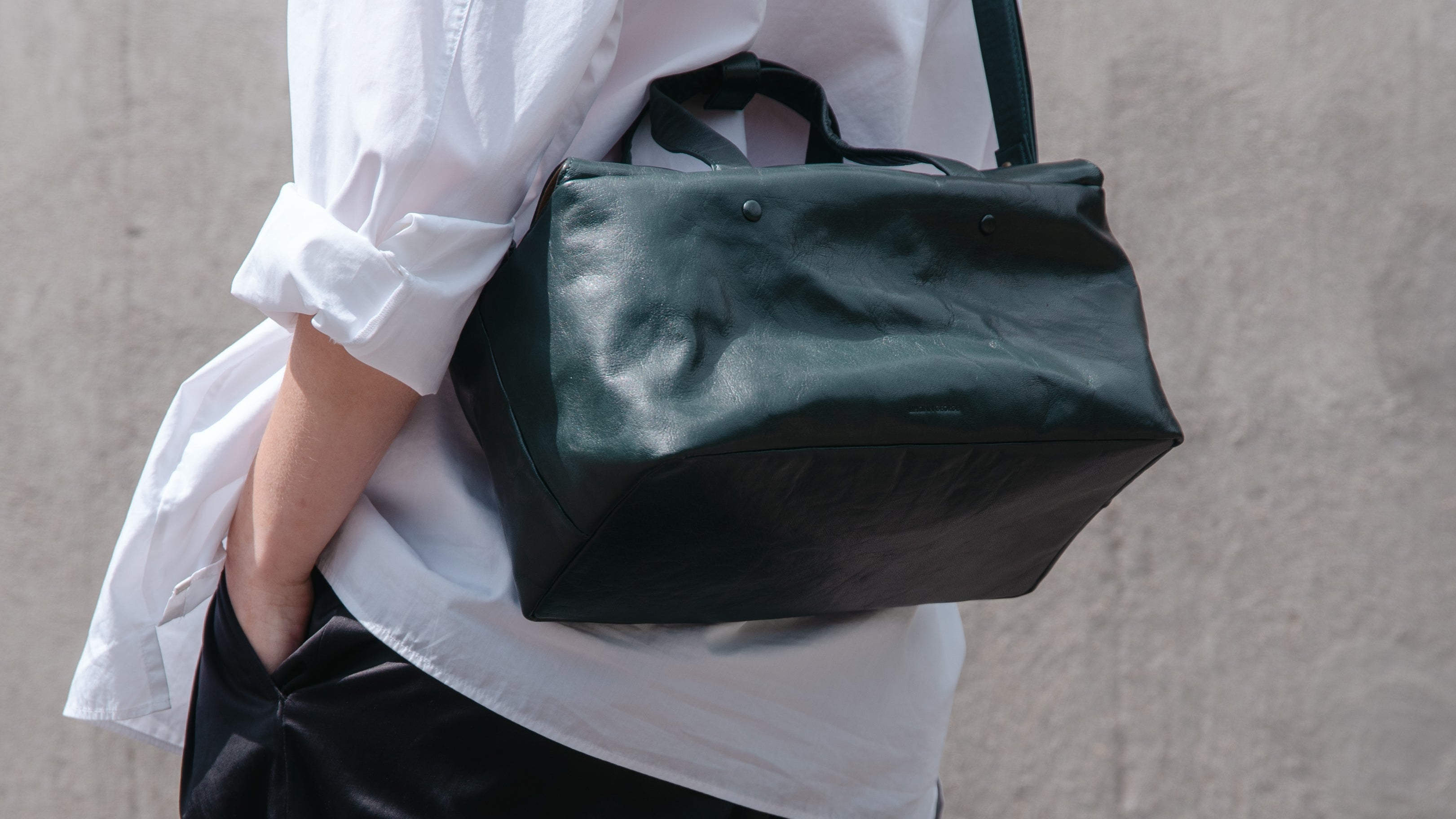 Lili Collection | Minimal soft architectural carryall