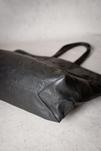 KIKI | Crushed Grain | Black