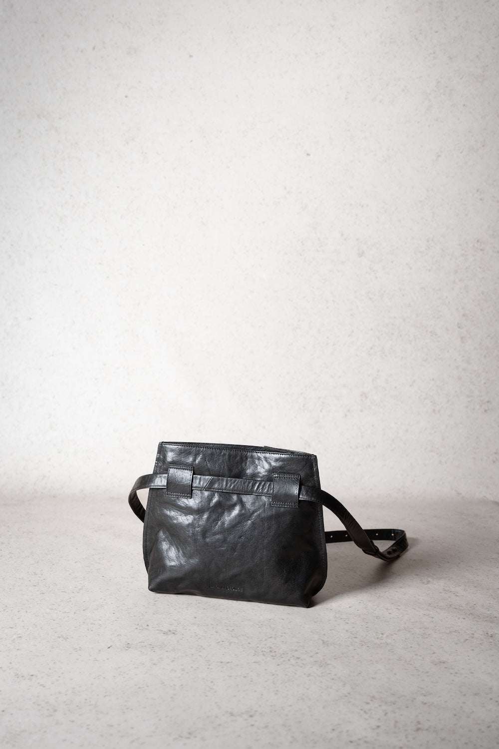 SIENI | Crushed Grain | Black