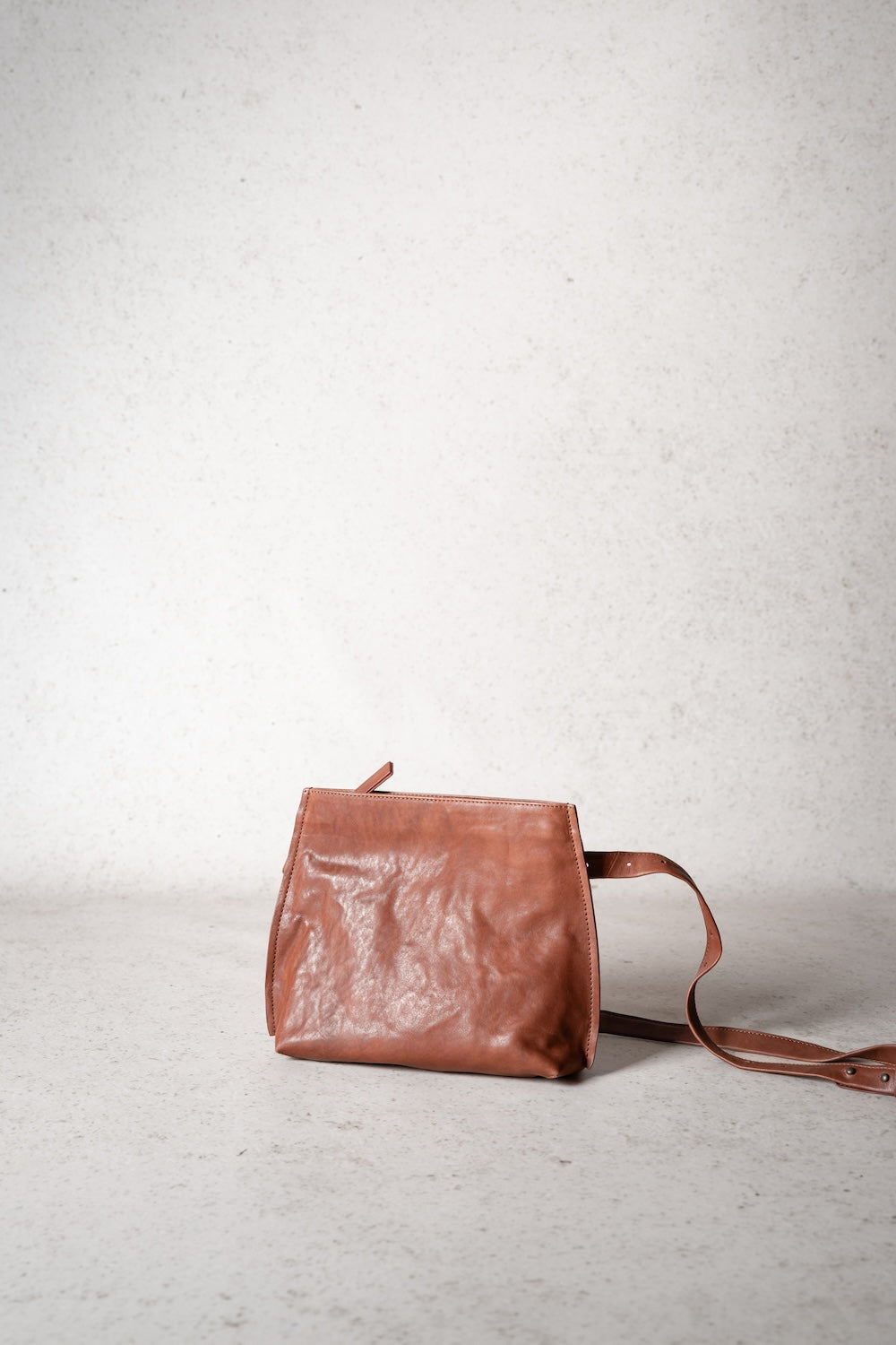 SIENI | Matte Natural Grain | Burnished Cognac