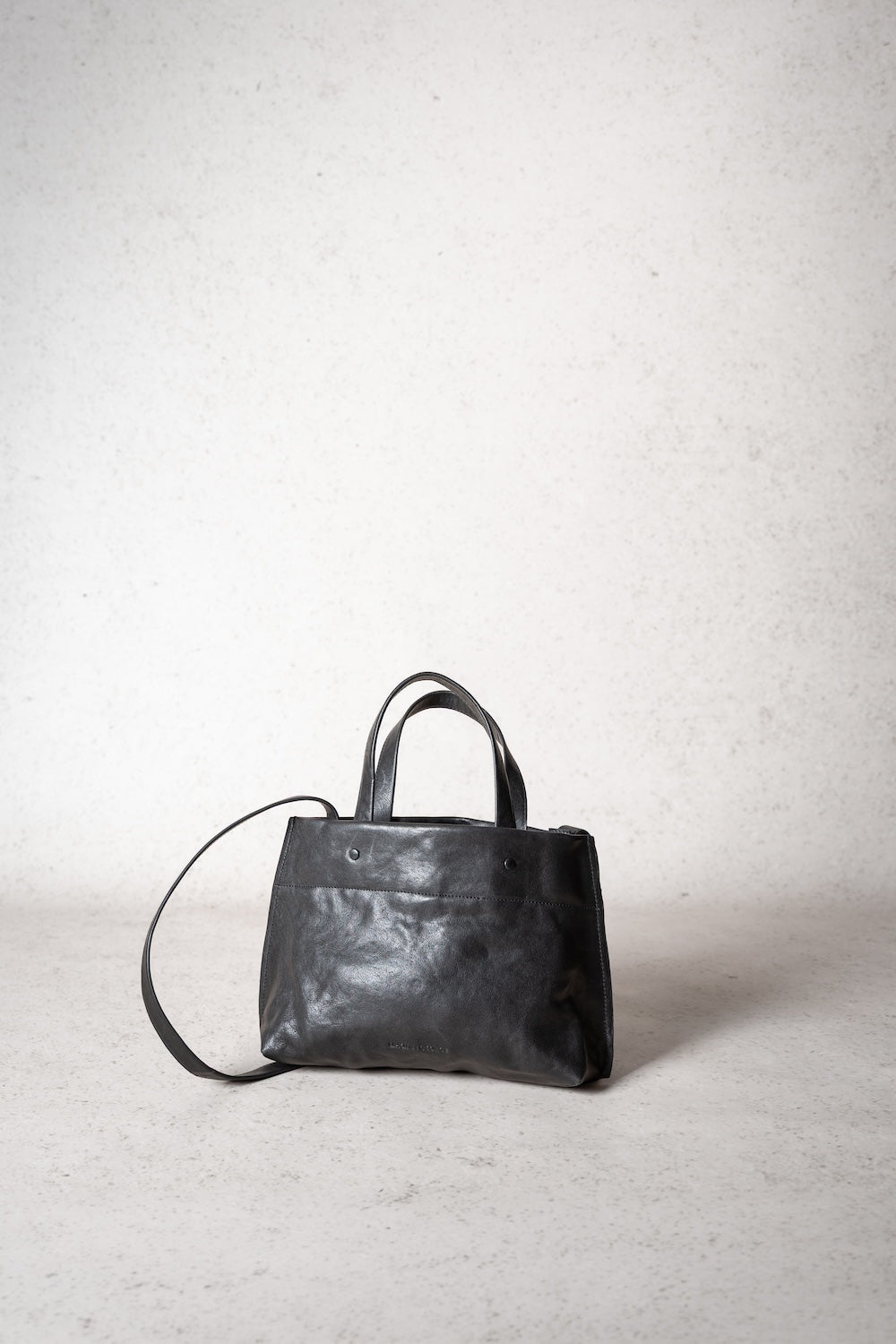 FALKI | Matte Natural Grain | Slate Black