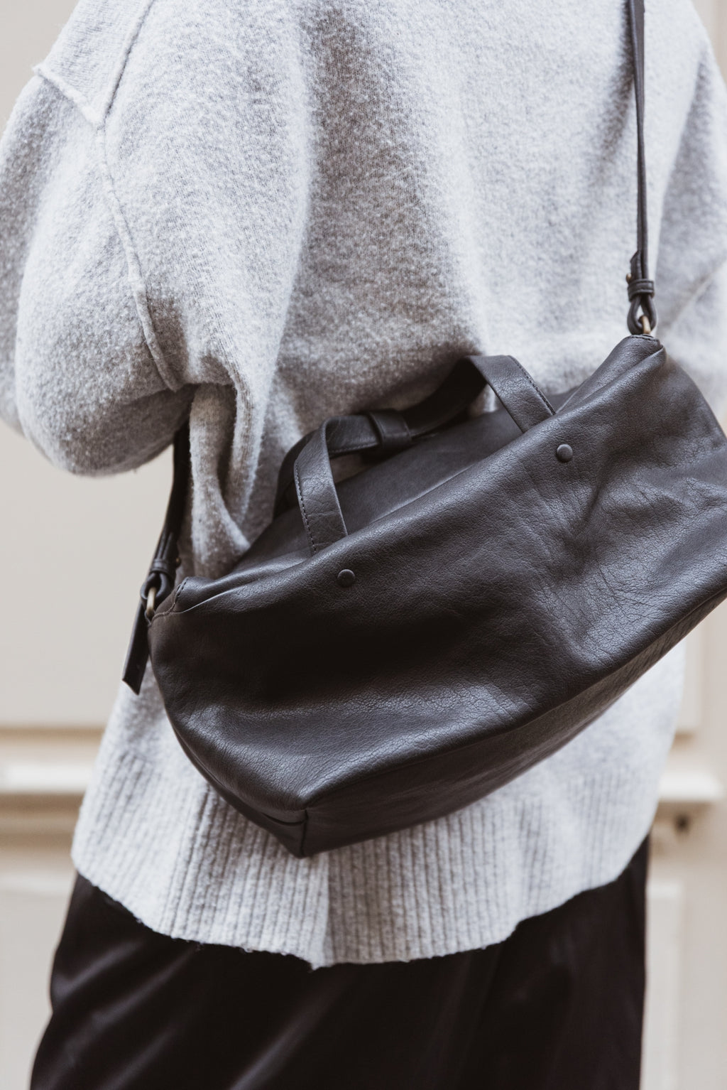 LILI | Matte Natural Grain | Moss